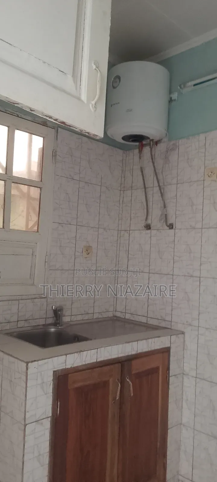1chbre Appartement dans Nt Immo, Mongo-Mpoukou à Louer
