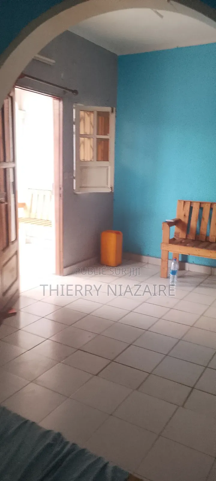 1chbre Appartement dans Nt Immo, Mongo-Mpoukou à Louer