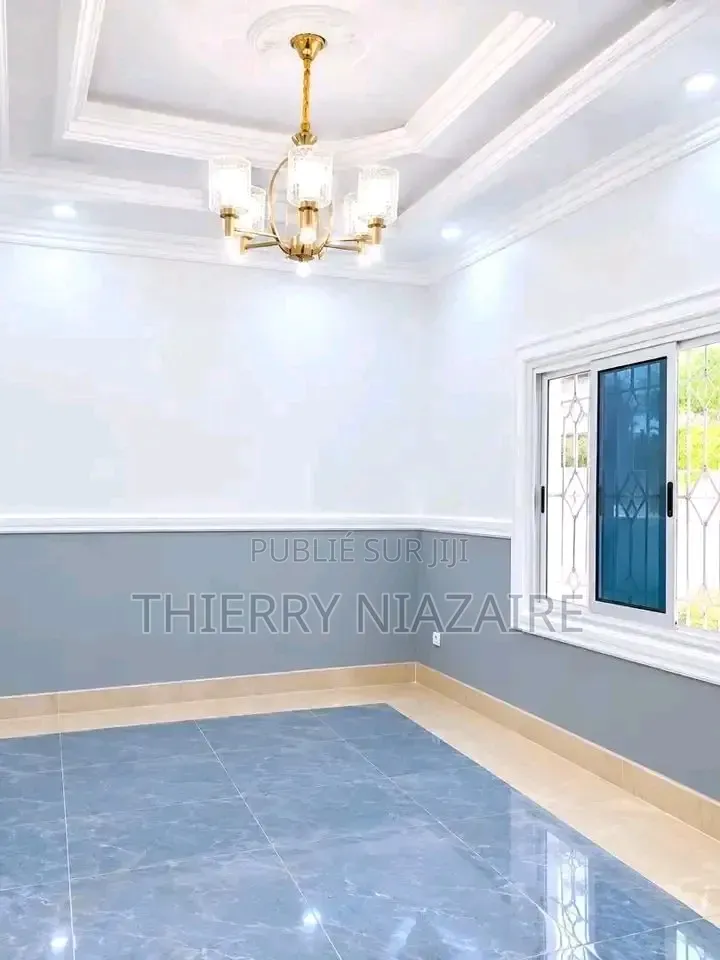 3chbre Appartement dans Nt Immo, Mongo-Mpoukou à Louer