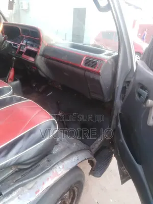 Toyota HiAce 2014 Vert