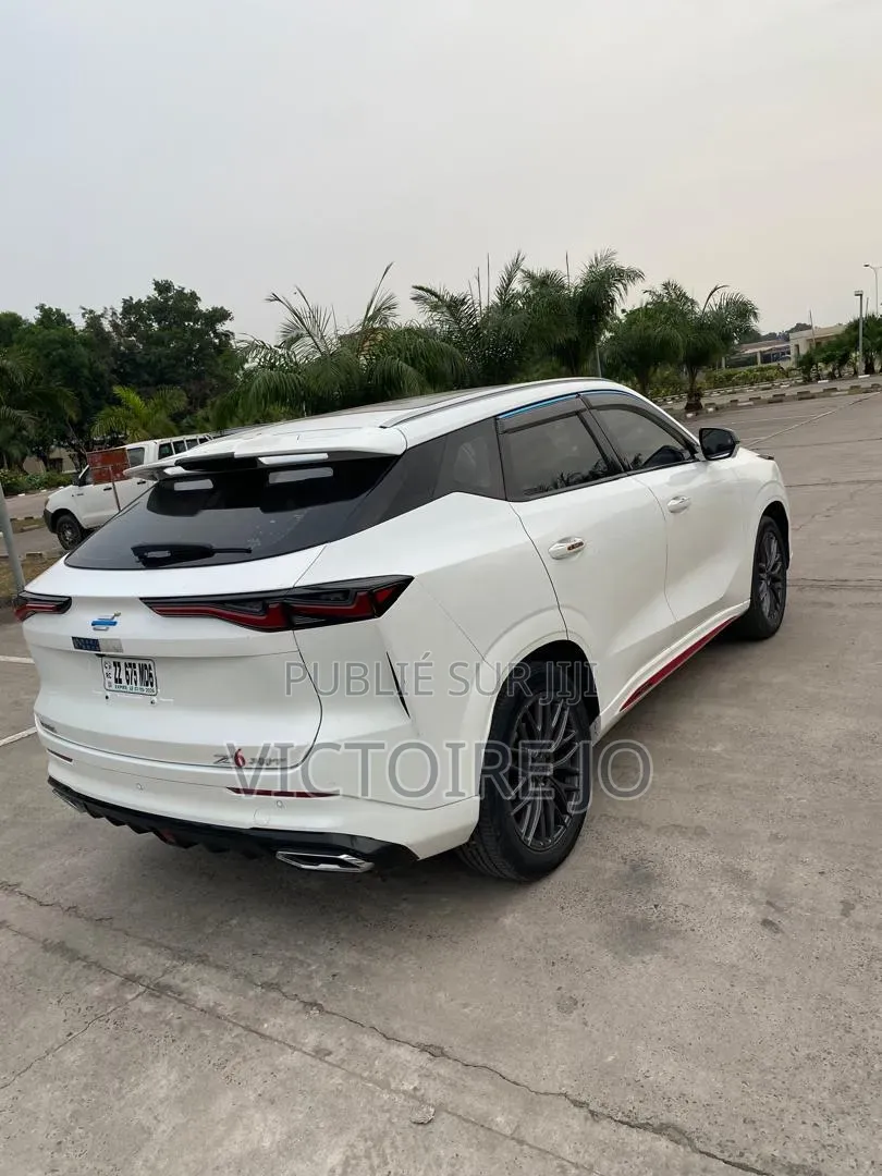 Voiture 2019 Blanc