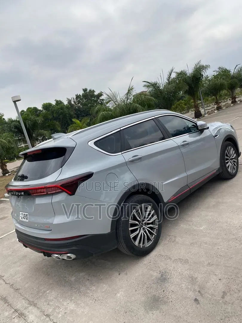 Jetour X70 1.5 7-Seater FWD 2020 Bleu