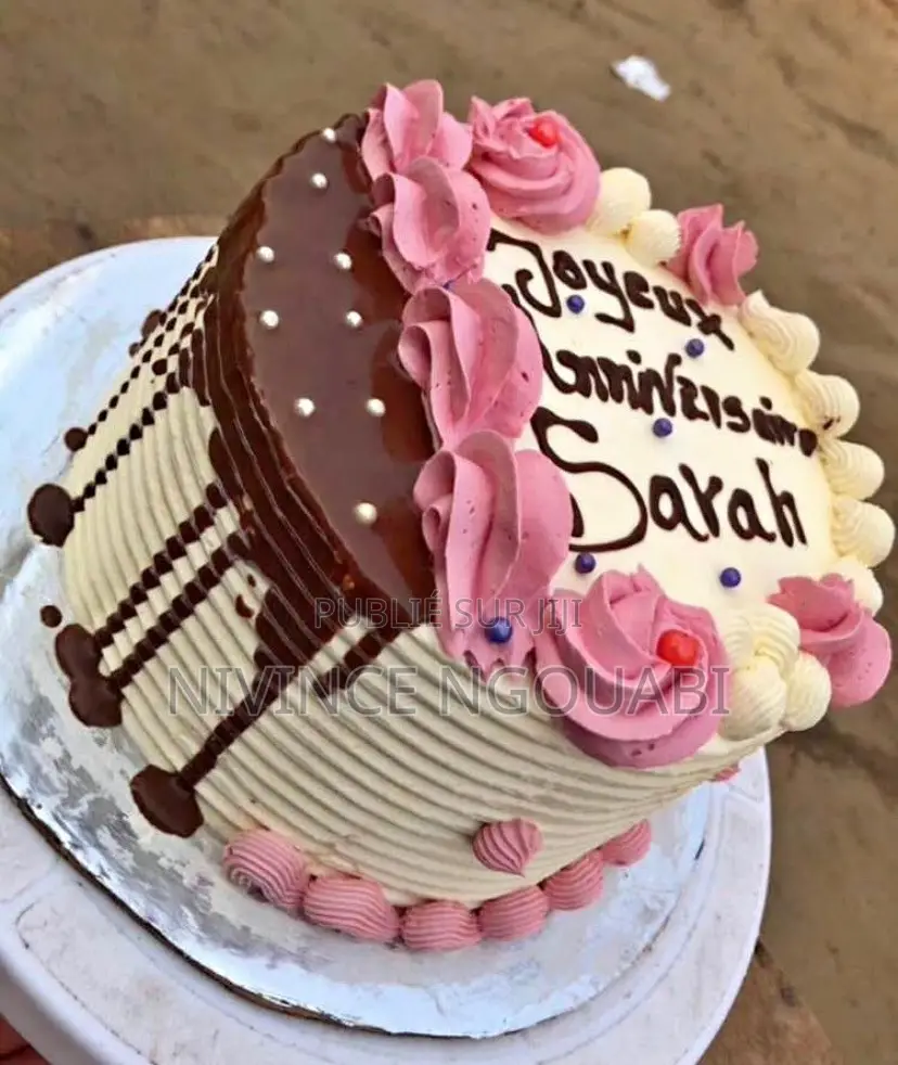 Les Gâteaux D’anniversaire