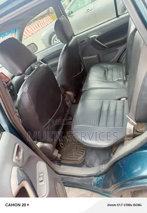 Toyota RAV4 2015 Bleu