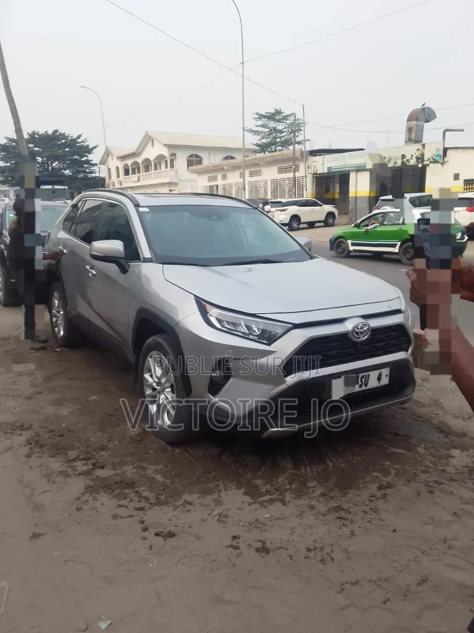 Toyota RAV4 2020 Gris