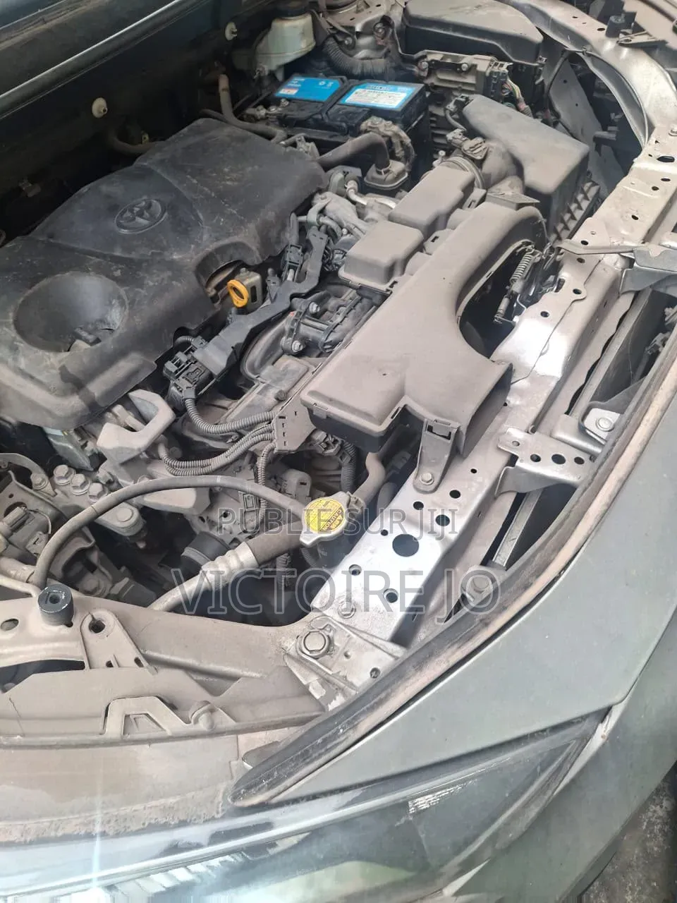 Toyota RAV4 2020 Gris