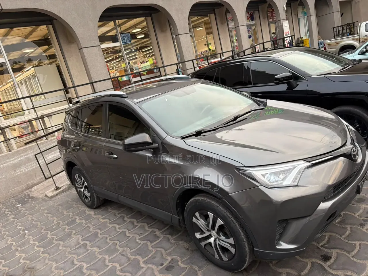 Toyota RAV4 2016 Gris