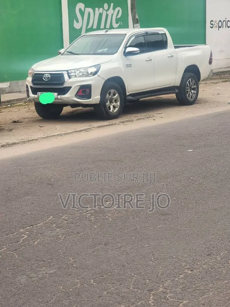 Toyota Hilux 2015 Blanc