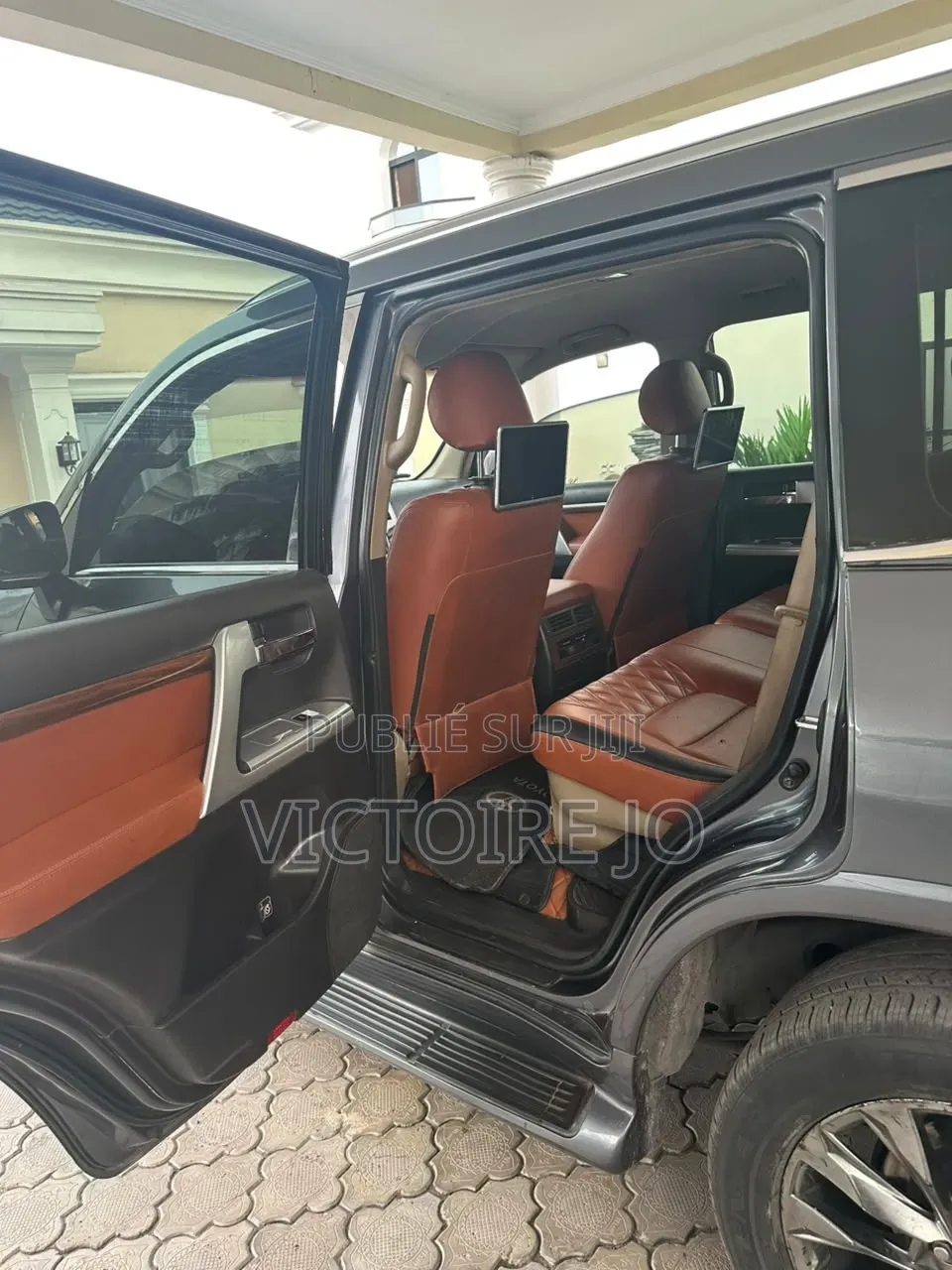 Toyota Land Cruiser 2022 Gris