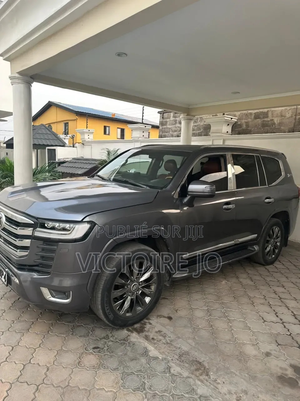 Toyota Land Cruiser 2022 Gris