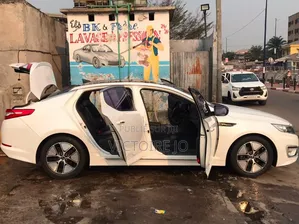 Kia K5 2021 Blanc