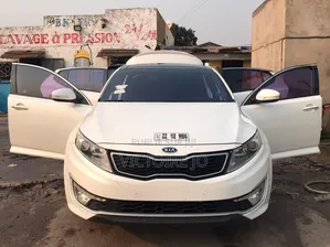 Kia K5 2021 Blanc