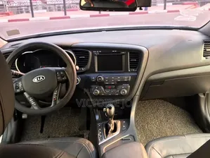 Kia K5 2021 Blanc