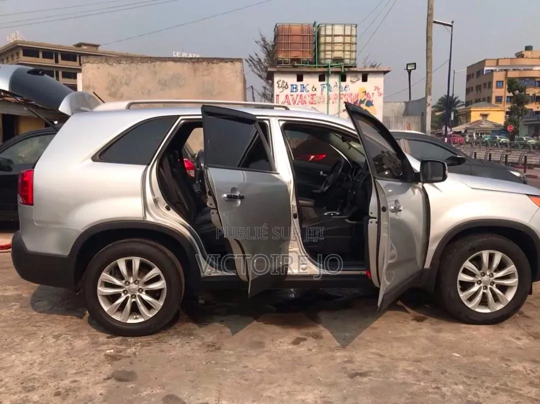 Kia Sorento 4dr SUV 2016 Gris