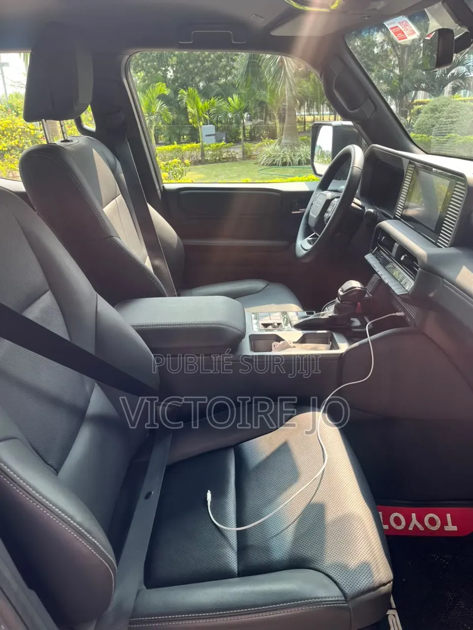 Voiture 2022 Noir