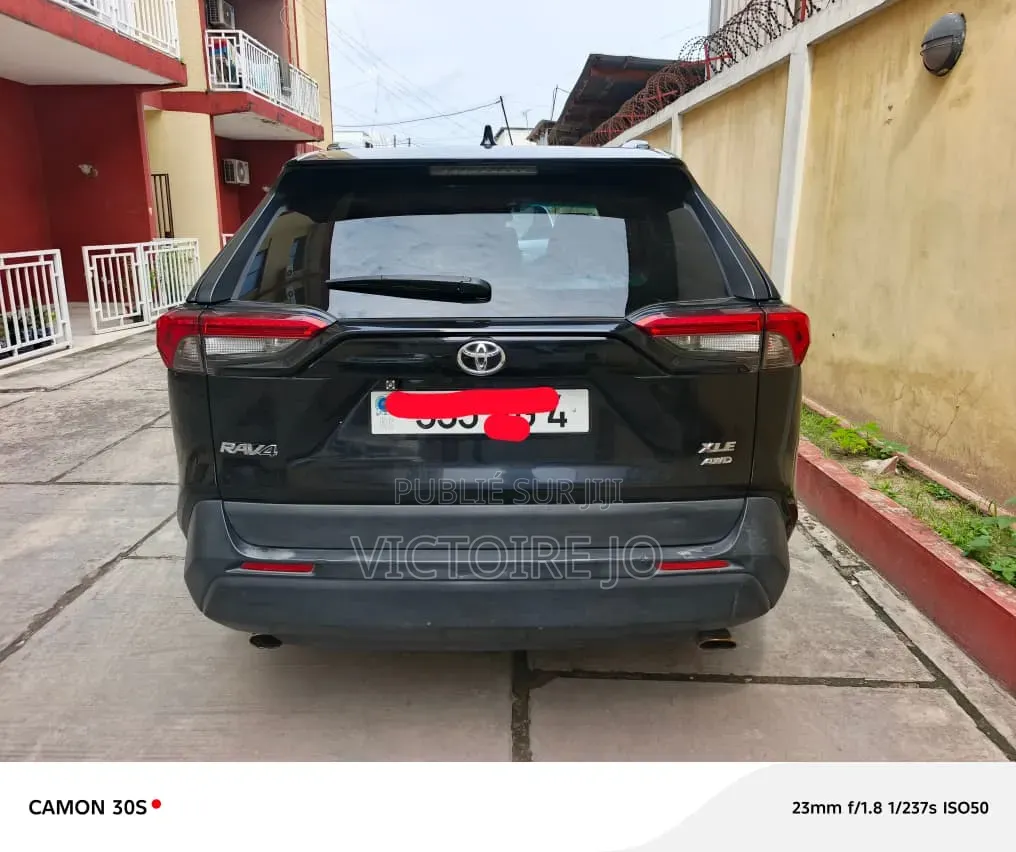 Toyota RAV4 2020 Noir