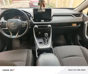 Toyota RAV4 2020 Noir