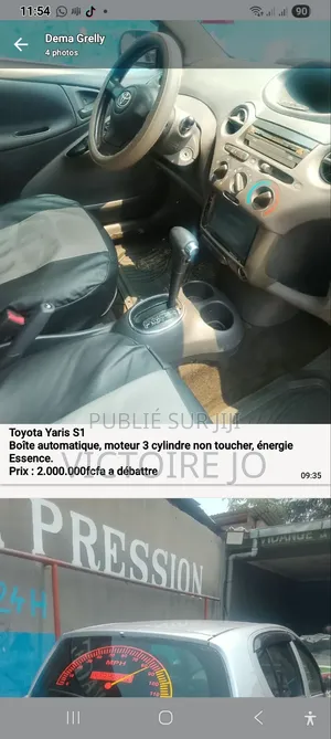 Toyota Yaris 2015 Gris