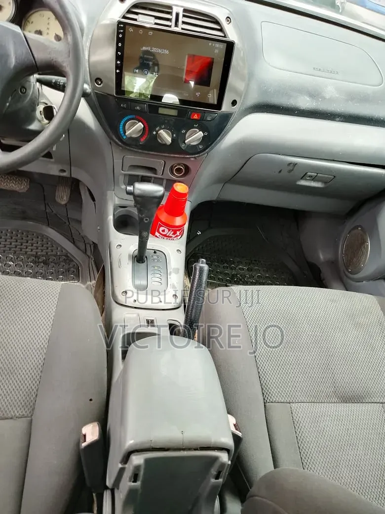 Toyota RAV4 2009 Blanc