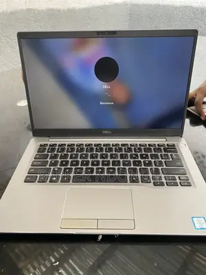 Ordinateur portable Dell Latitude 7400 16GB Intel Core i7 SSD 512GB