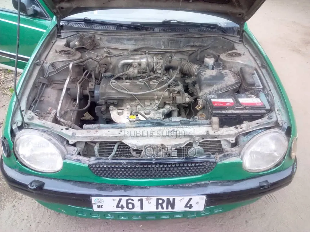Toyota Corolla 2012 Vert