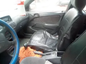 Toyota Corolla 2013 Vert