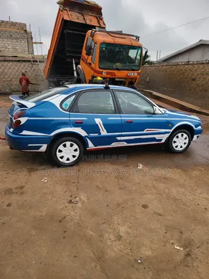 Toyota Corolla 2000 Bleu