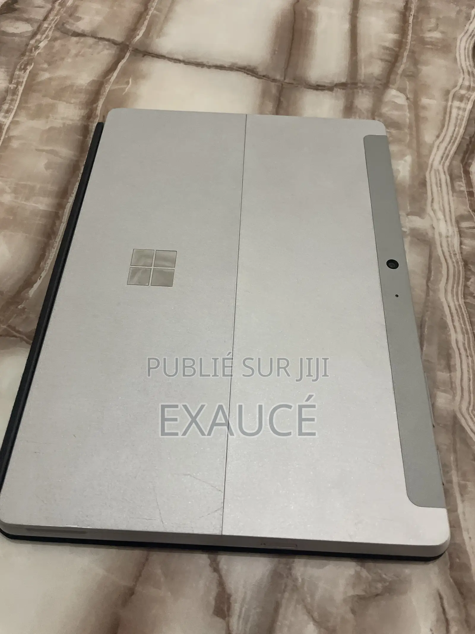 Nouveau Microsoft Surface Go 2 8GB Intel Core M3 SSD 128GB