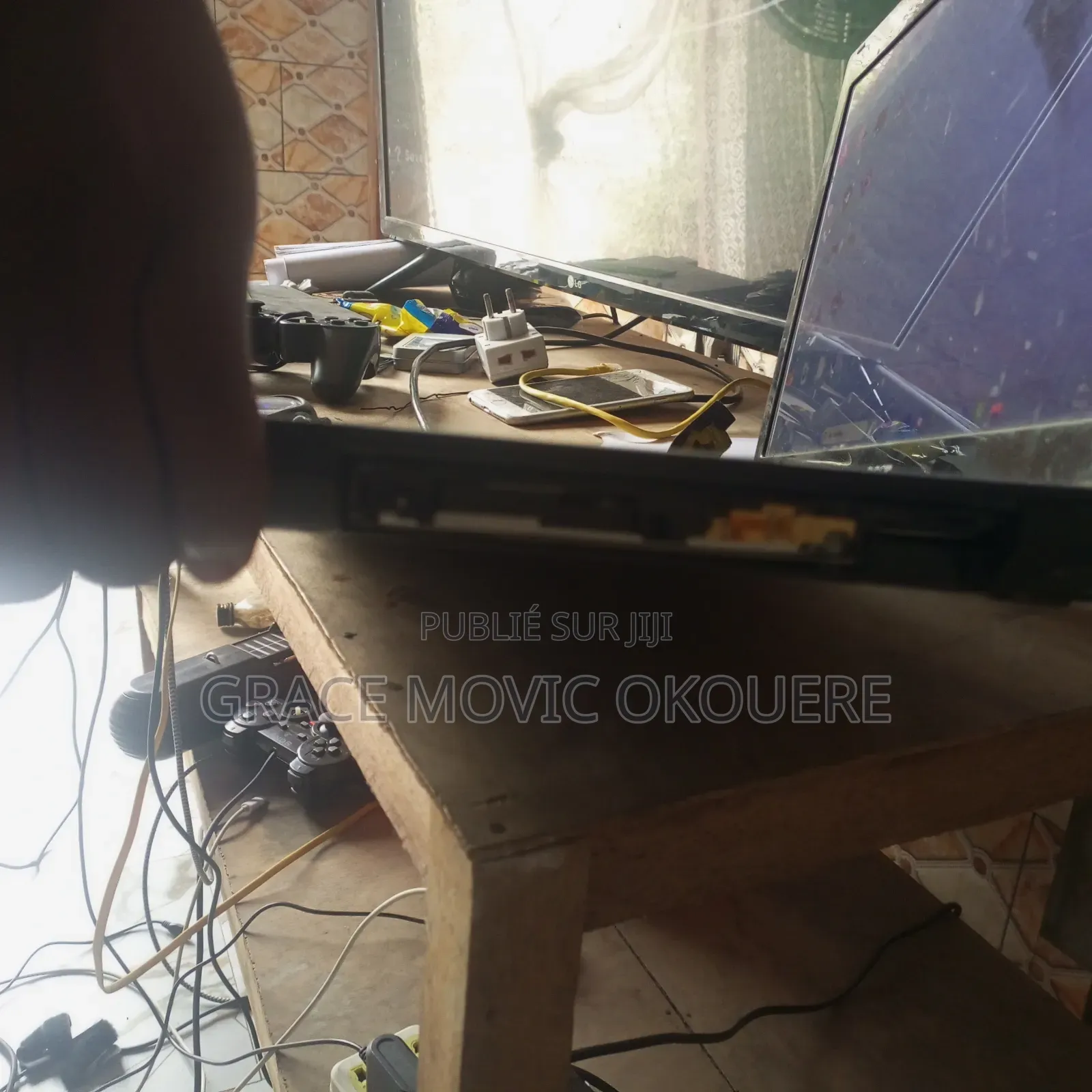 Ordinateur portable Acer AcerNote 4GB Intel Core i3 HDD 500GB