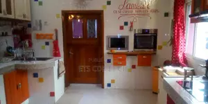 Meublé 4chbre Villa dans Cdk Et Cie Villa 120, Mvoumvou à Vendre