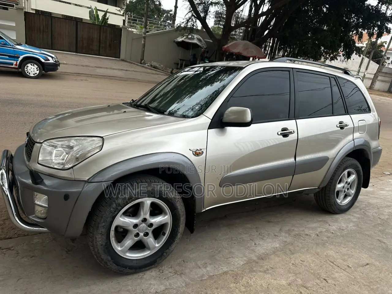 Toyota RAV4 Automatic 2003 Doré