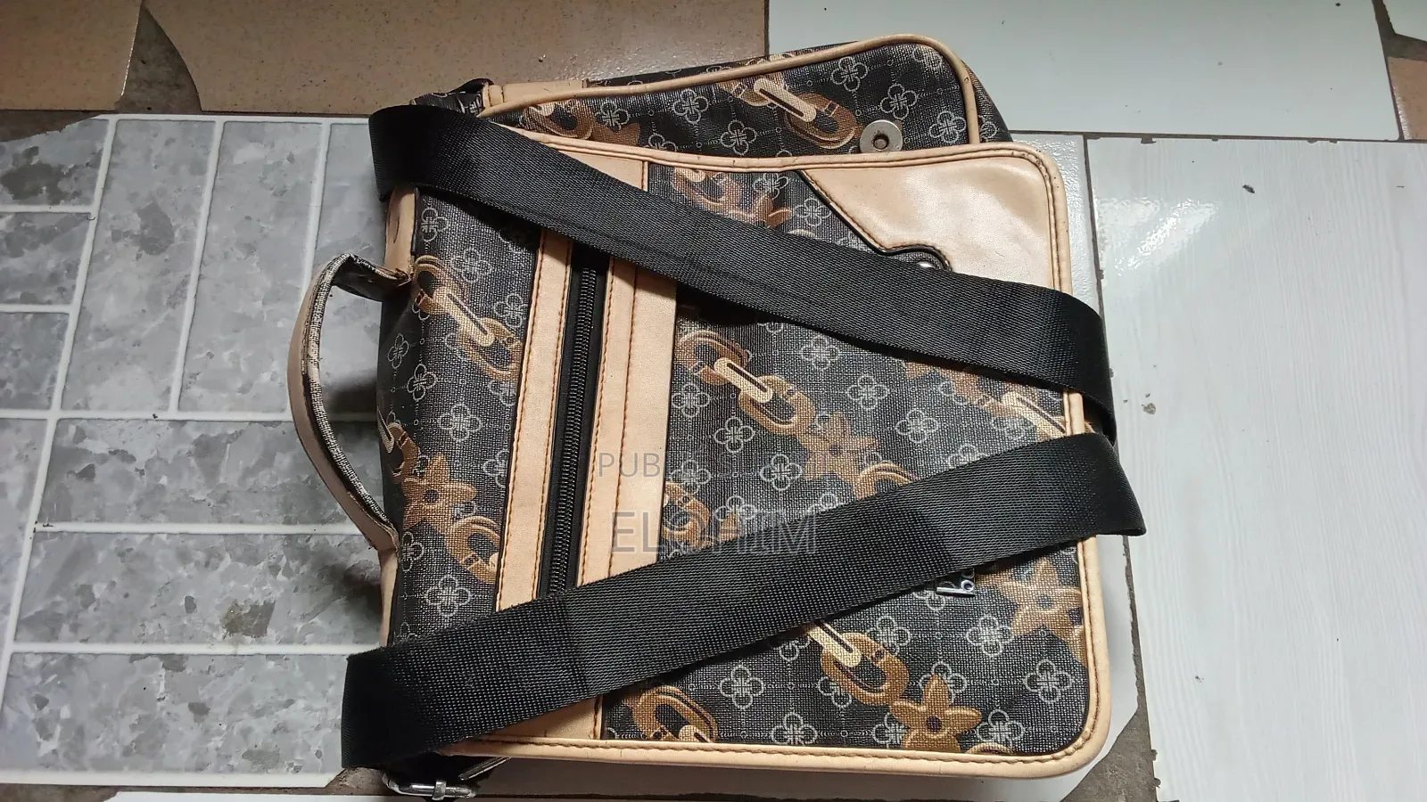Nouveau Sac Louis Vuitton Doré 57000fr