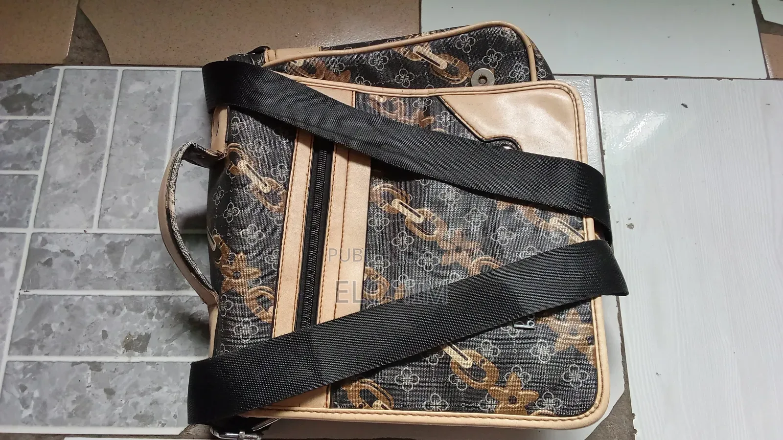 Nouveau Sac Louis Vuitton Doré 57000fr