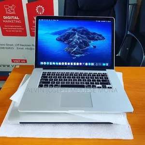 Ordinateur portable Apple MacBook 2015 16GB Intel Core i7 SSD 256GB
