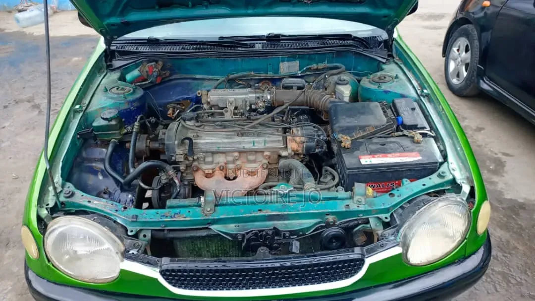 Toyota Corolla 2017 Vert