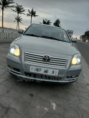 Toyota Avensis 2.4 VVT-i Executive 2006 Vert