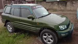 Toyota RAV4 1999 Vert