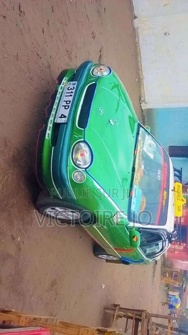 Toyota Corolla 2017 Vert