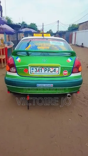 Toyota Corolla 2017 Vert