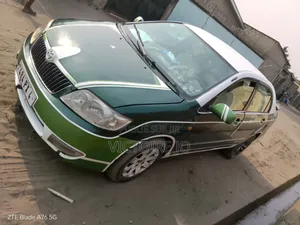Toyota Corolla 2016 Vert
