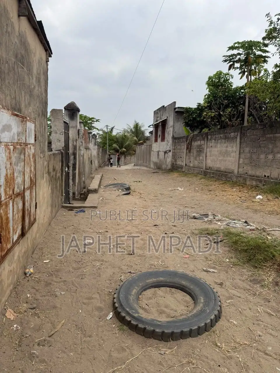 Demi Parcelle À Vendre