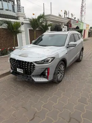 Jetour X70 Plus 2024 Gris