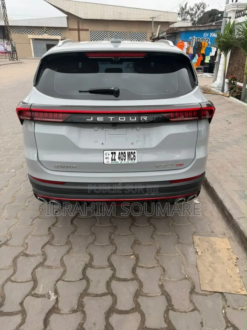 Jetour X70 Plus 2024 Gris