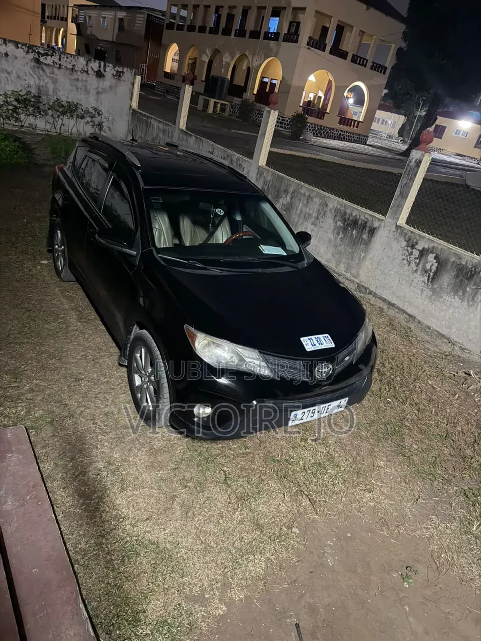 Toyota RAV4 2014 Noir