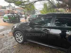 Toyota RAV4 2014 Noir