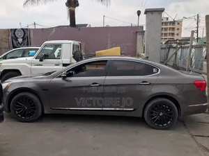 Kia K5 2021 Gris