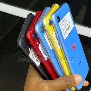 Nouveau Apple iPhone 8 64 GB Noir
