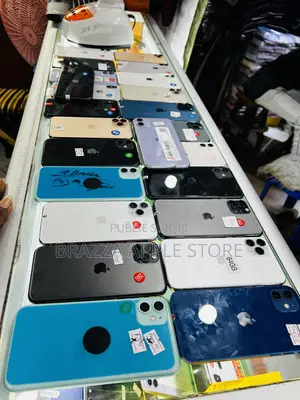 Nouveau Apple iPhone 8 64 GB Noir