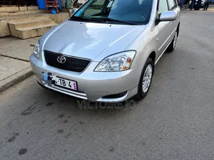 Toyota Corolla 2017 Gris