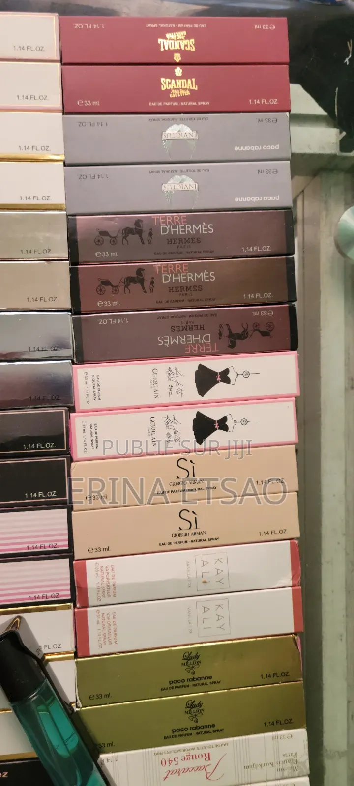 * Vente Flash Parfums À Brazzaville *